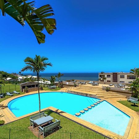 Escape To An Oceanview Vacation Home In Umdloti Beach エクステリア 写真